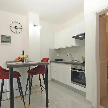 Florinda 2091 * بولا