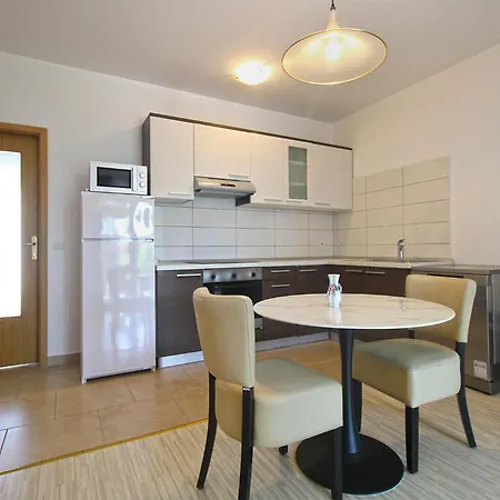 شقة Florinda 2091 بولا