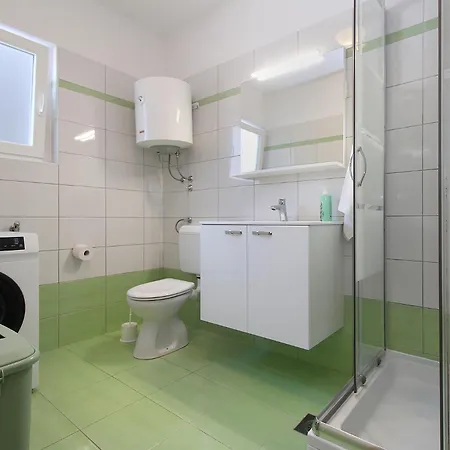 Апартаменти Florinda 2091