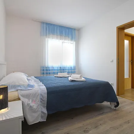 Florinda 2091 * Пула