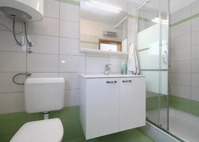Apartment Florinda 2091 *